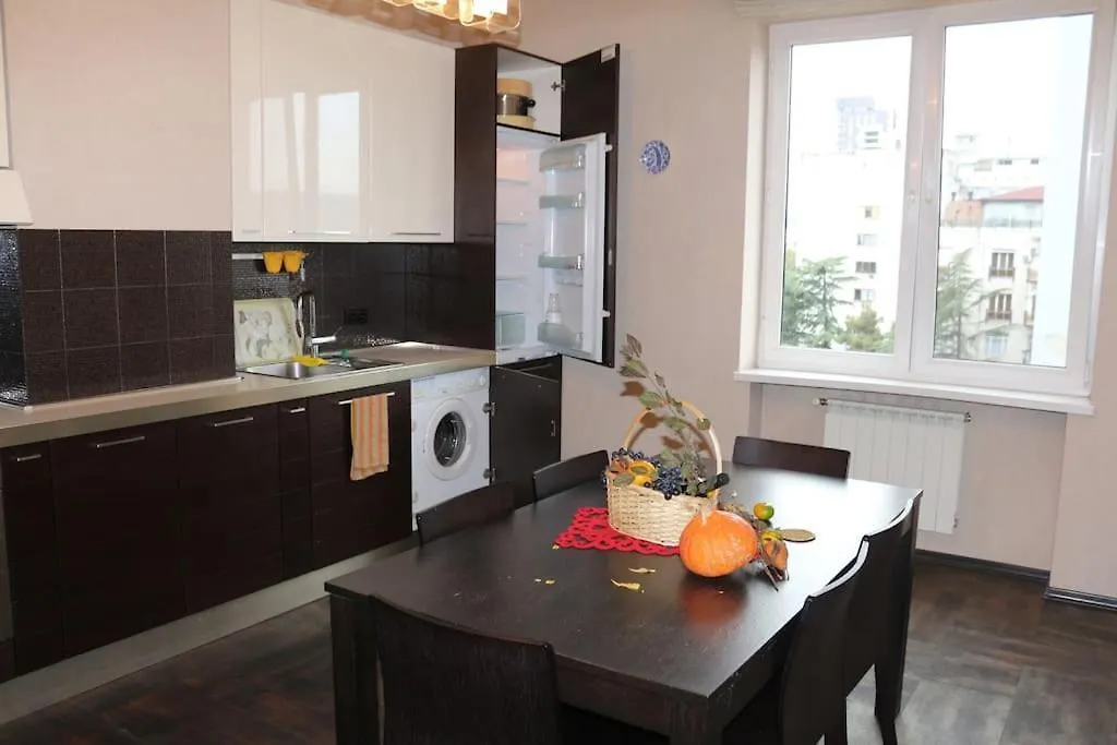Tsiklauri Luxurious Apartment In The City Centre Tbilisi