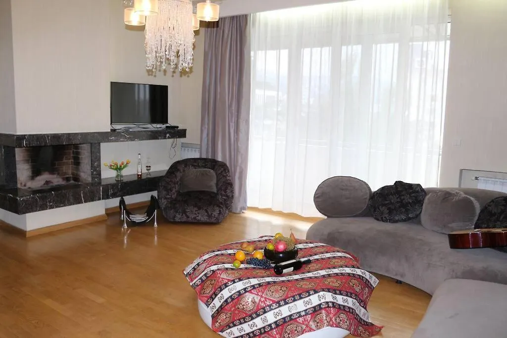 Tsiklauri Luxurious Apartment In The City Centre Tbilisi